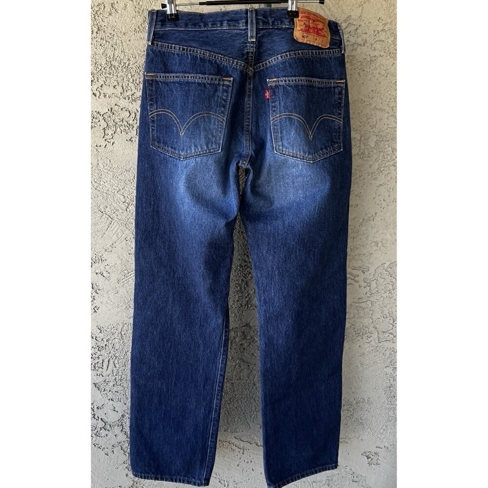 Vtg 2003 Levi's 501 Jeans Men 32X34 Blue Denim Button Fly American Workwear Y2K
